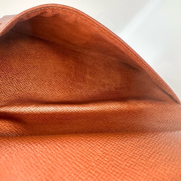 Good condition authentic Louis Vuitton Monogram Etui Wallet SP0040 - Picture 12 of 15